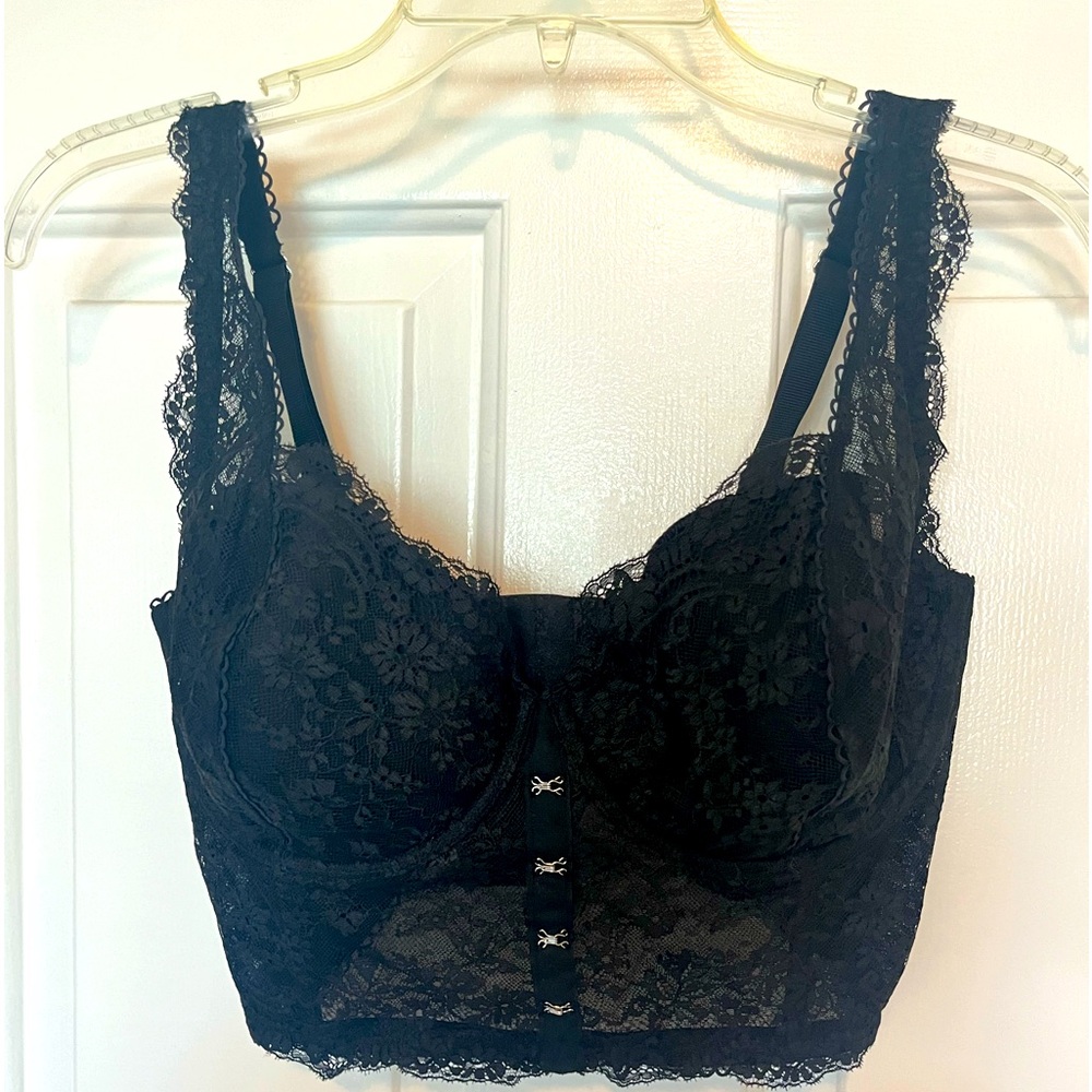 Victoria secret bras new with tags. 36DD